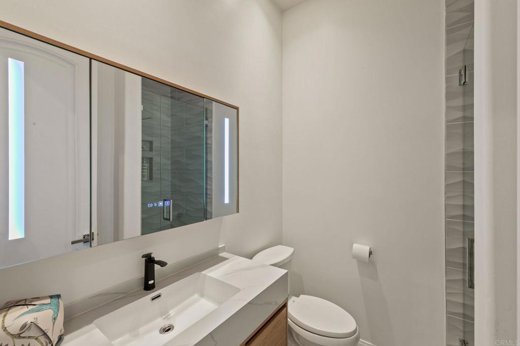 30330 Via Maria Elena