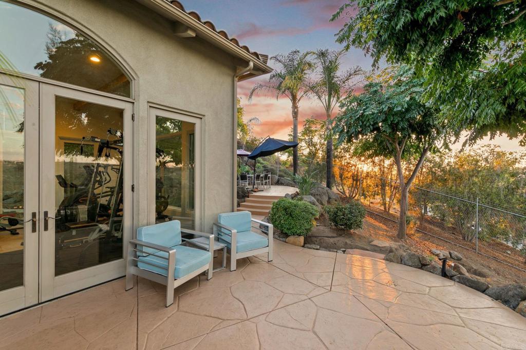 30330 Via Maria Elena