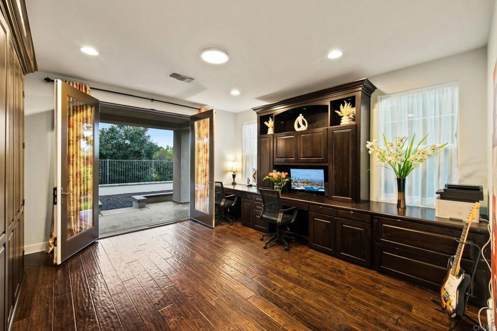 6839 Helenite Place