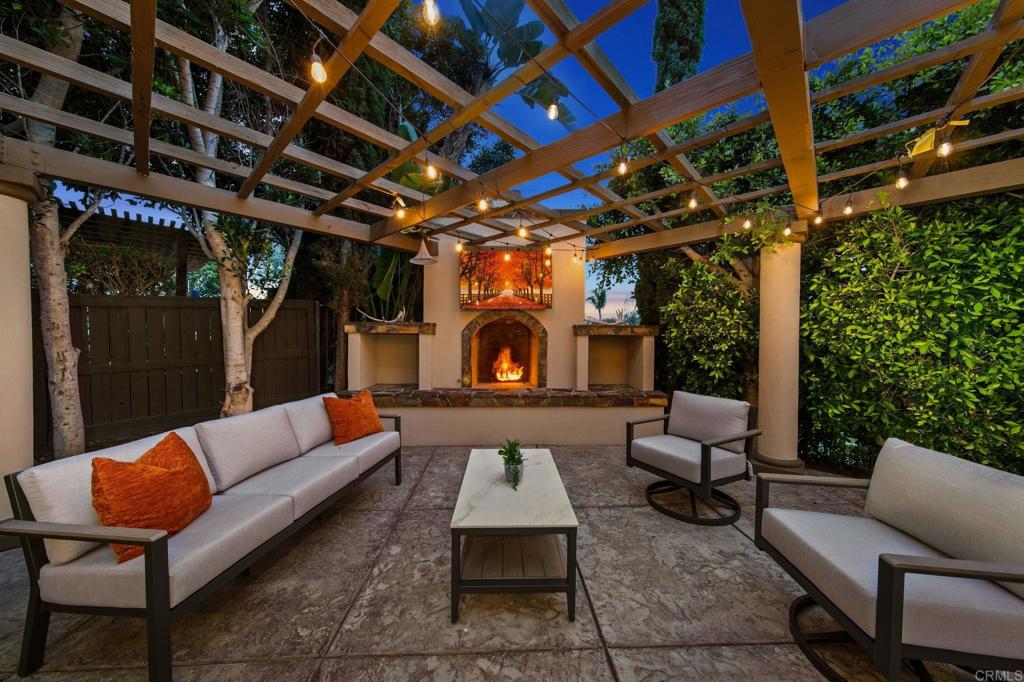 6839 Helenite Place