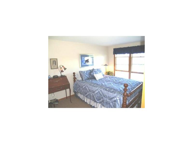 20 LAUREN Drive