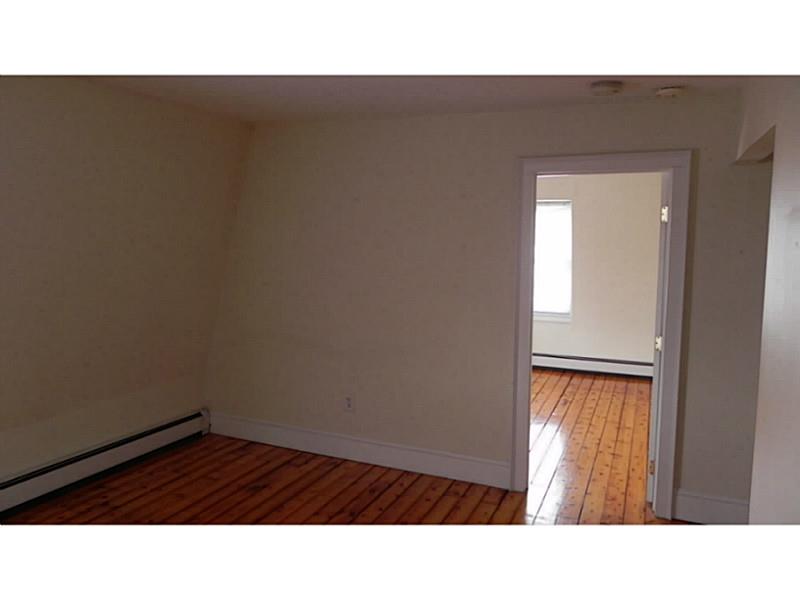 15 NARRAGANSETT Avenue