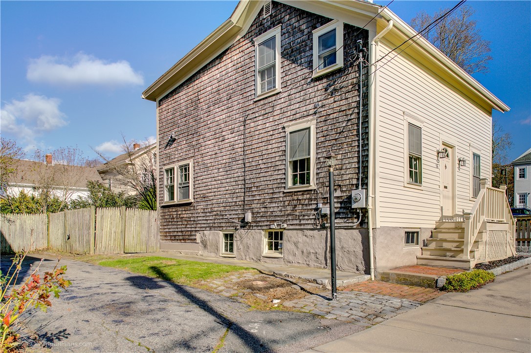 16 Bacheller Street