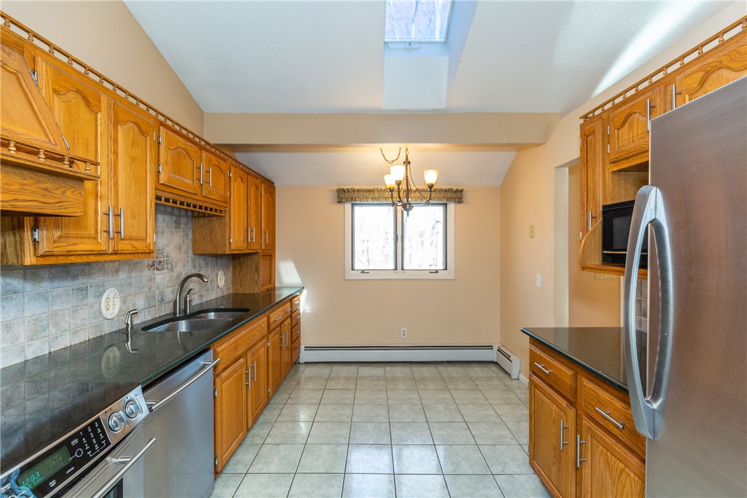 25 Ivy Hollow Court