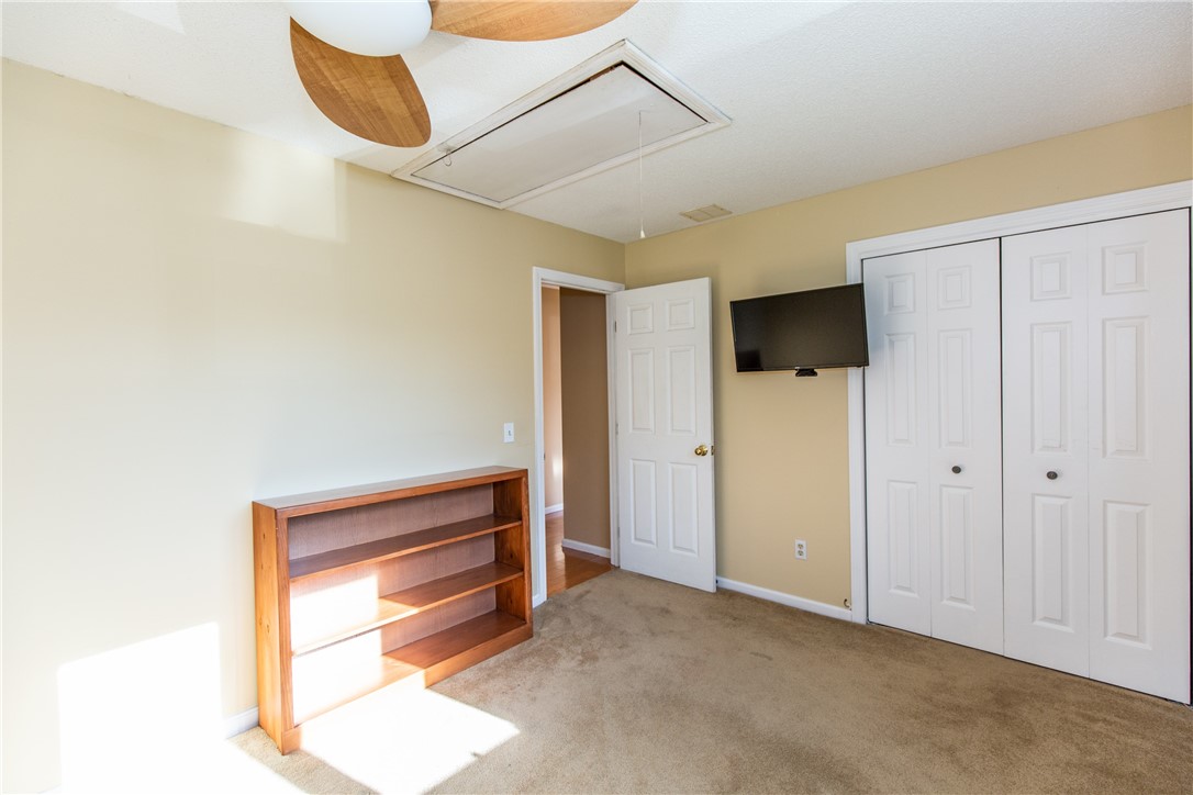 25 Ivy Hollow Court