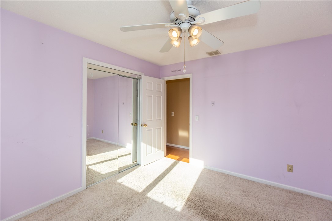 25 Ivy Hollow Court