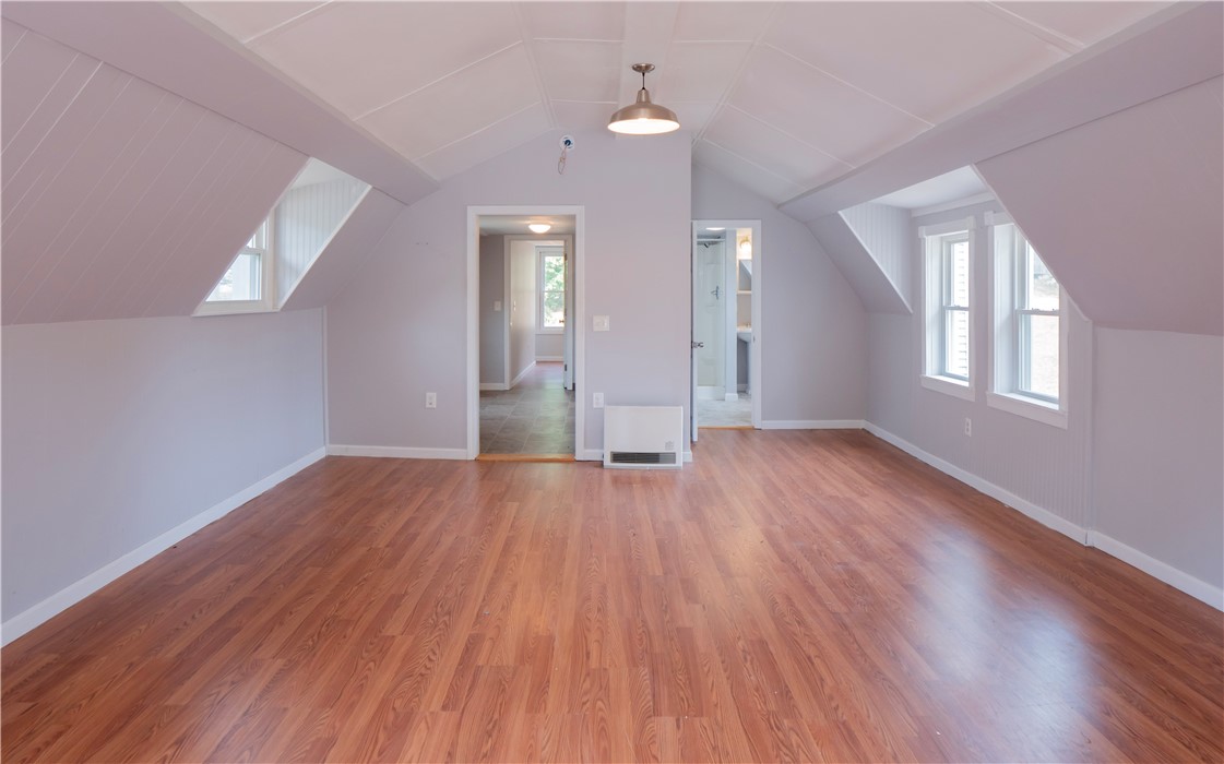38 Railroad Avenue
