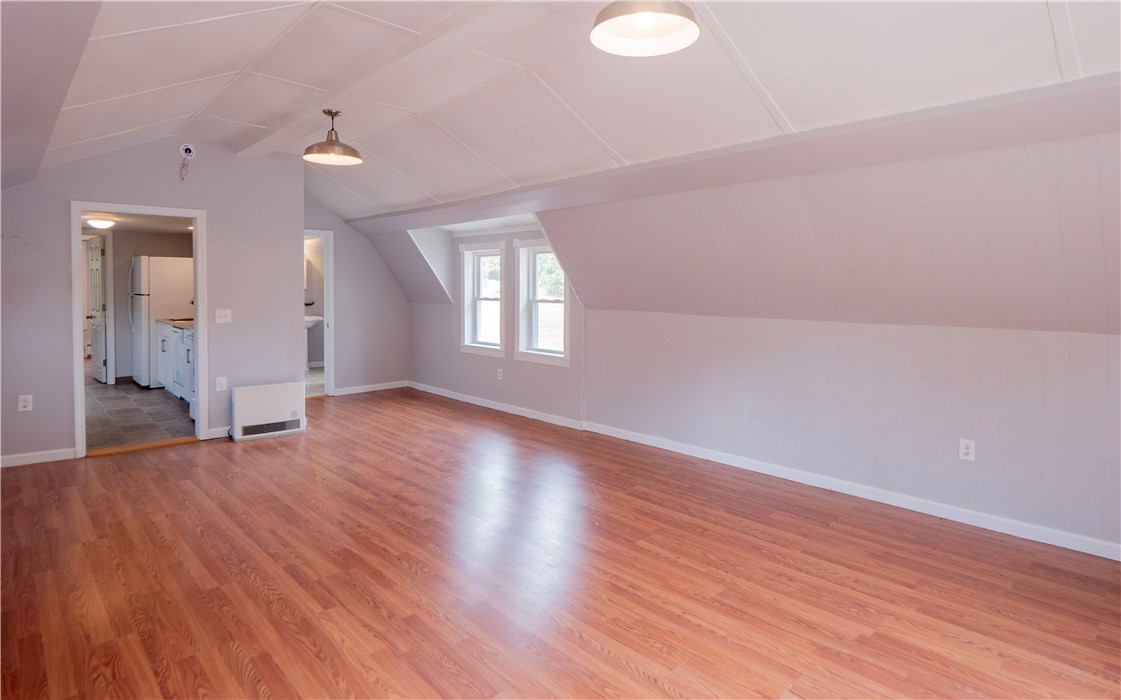 38 Railroad Avenue