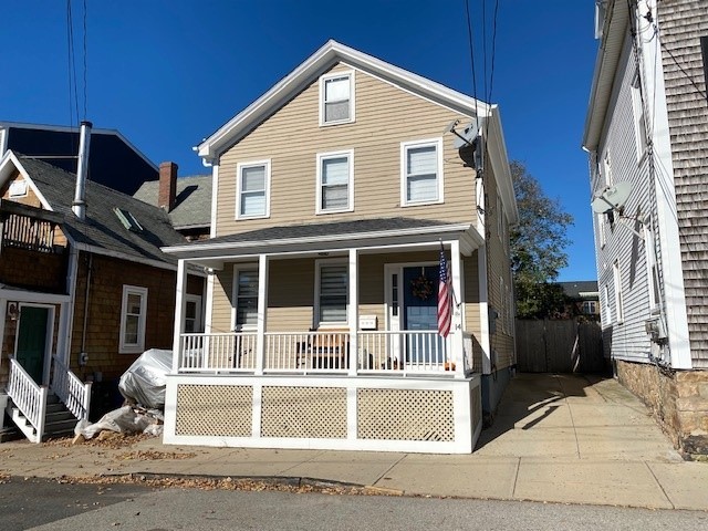 14 Lee Avenue
