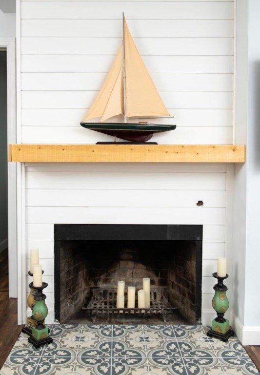 38 Hilltop Avenue cottage