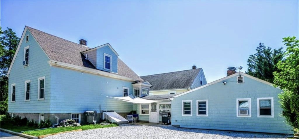 38 Hilltop Avenue cottage