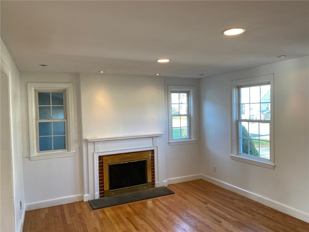 80 Pilgrim Drive