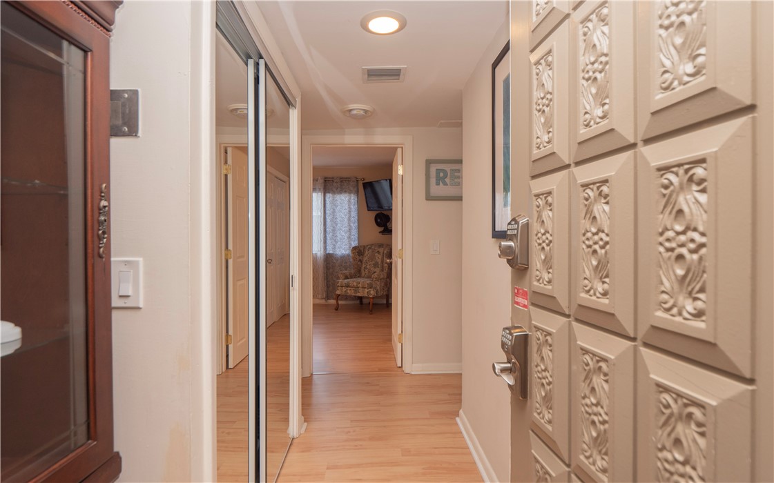 125 Van Zandt Avenue 205