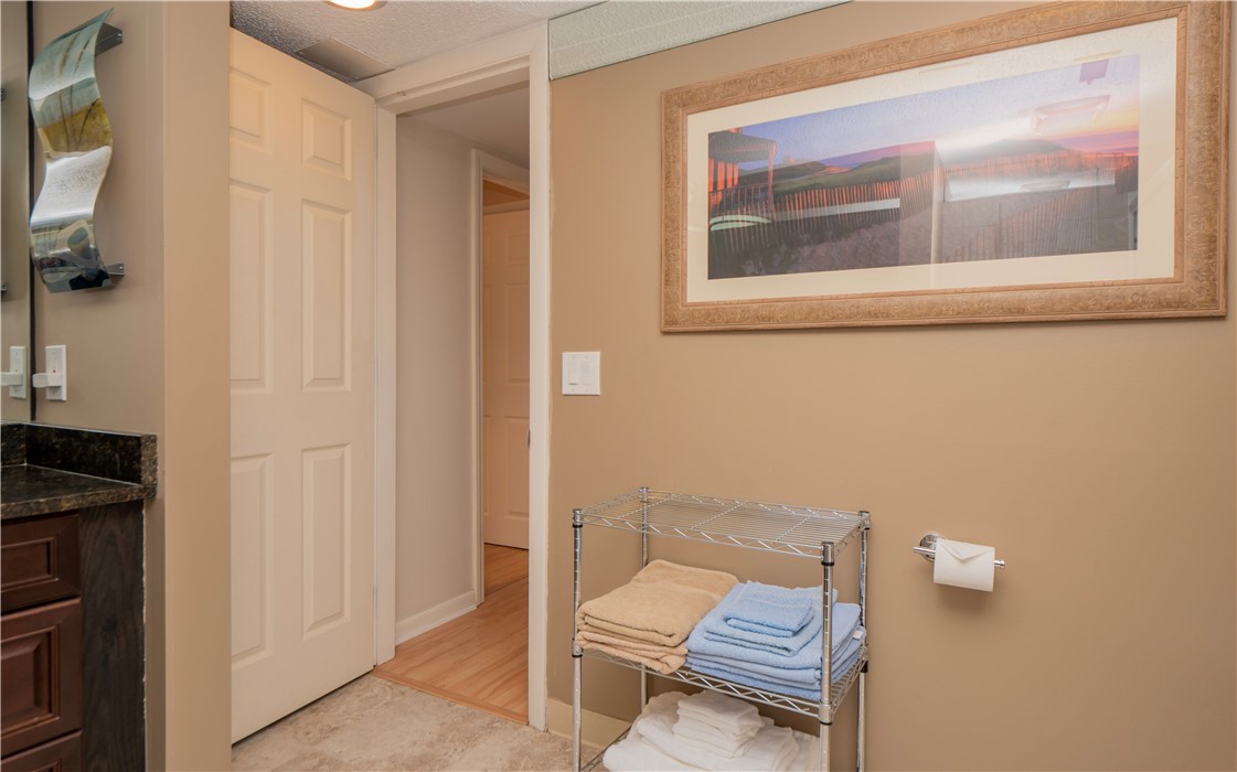 125 Van Zandt Avenue 205