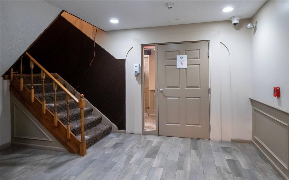 125 Van Zandt Avenue 205