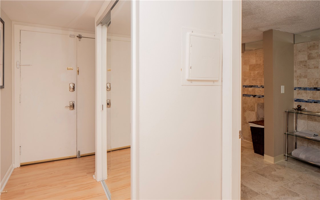 125 Van Zandt Avenue 205