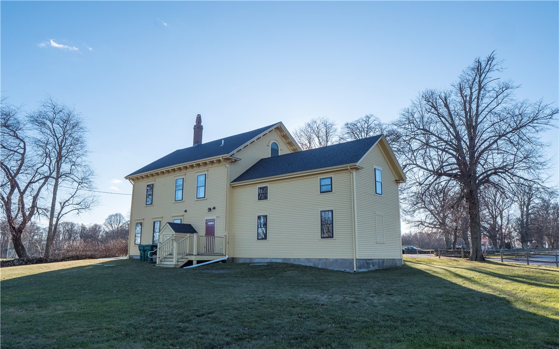 121 Linden Lane 6