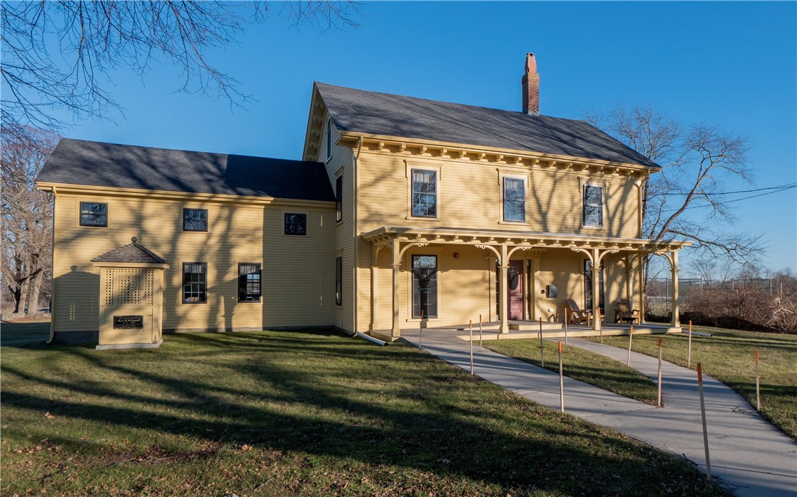 121 Linden Lane 6