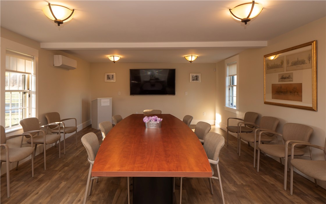 121 Linden Lane 6