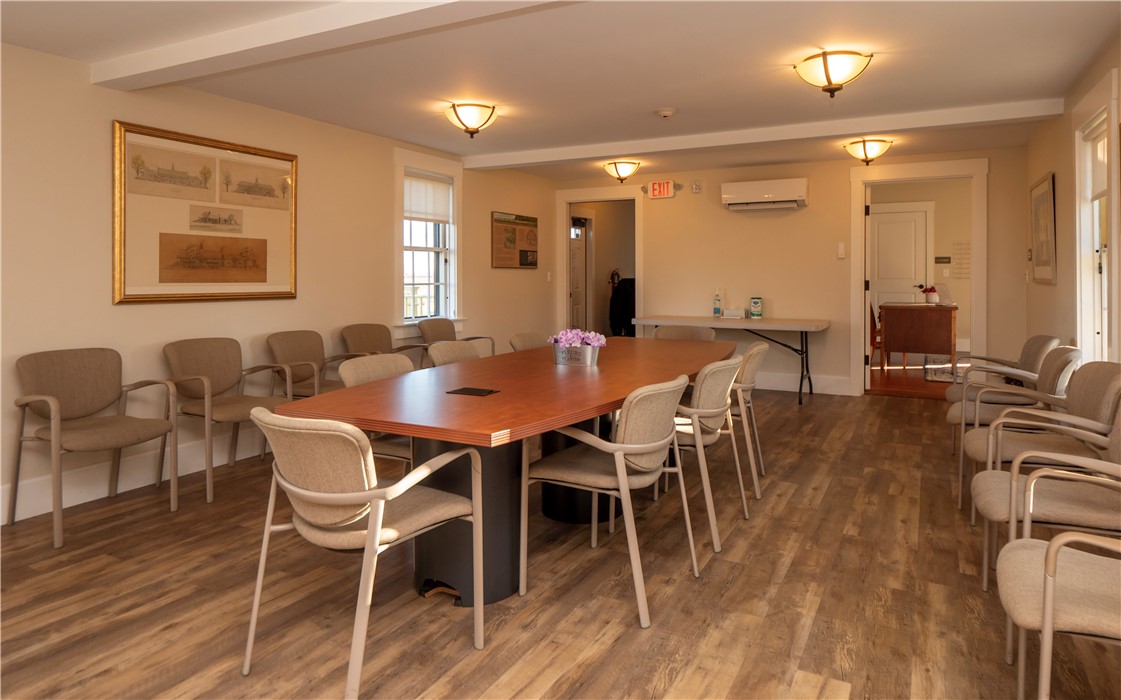 121 Linden Lane 6