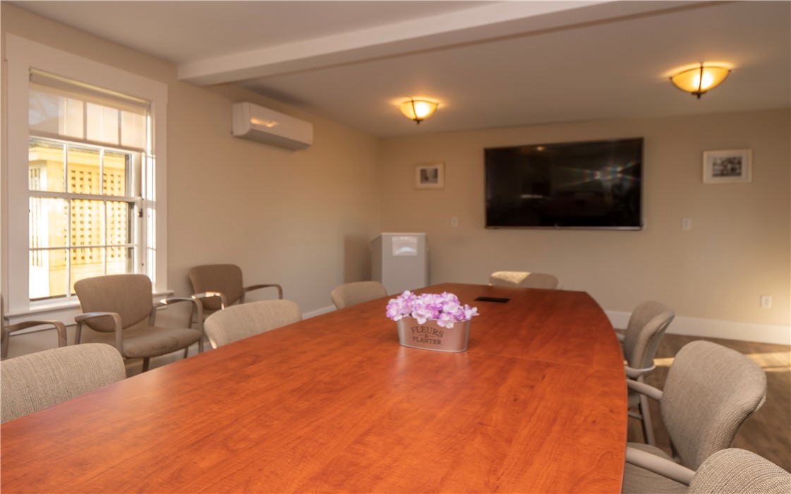 121 Linden Lane 6