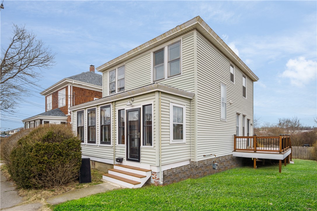 209 3rd Street