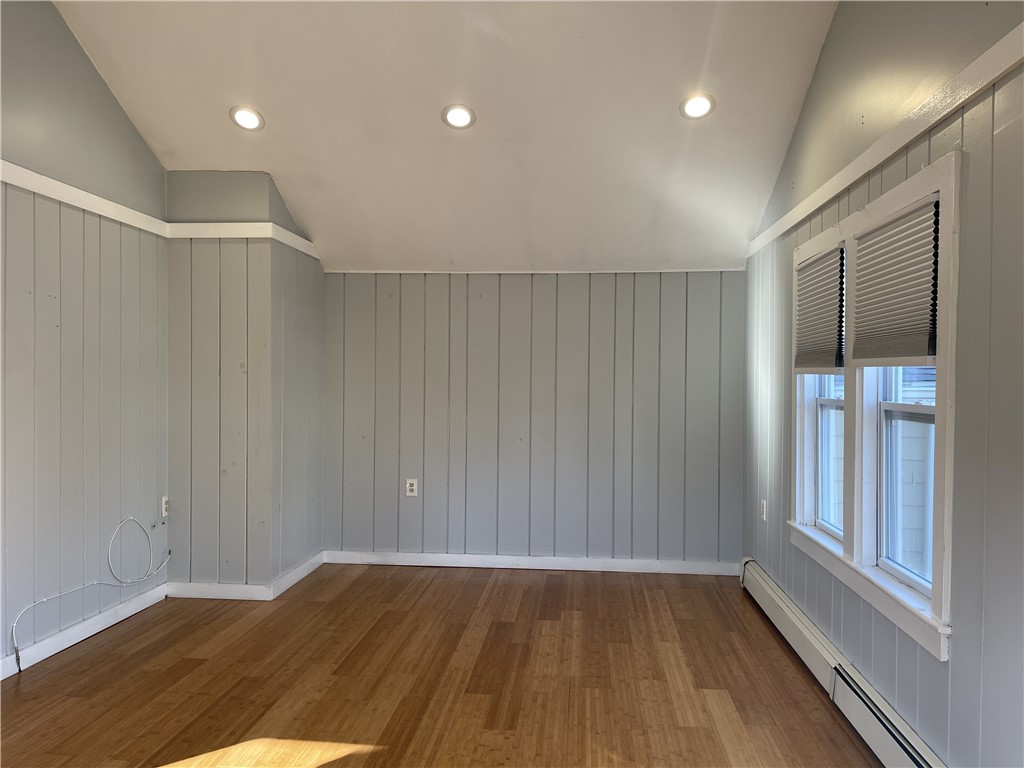 30 Livingston Place