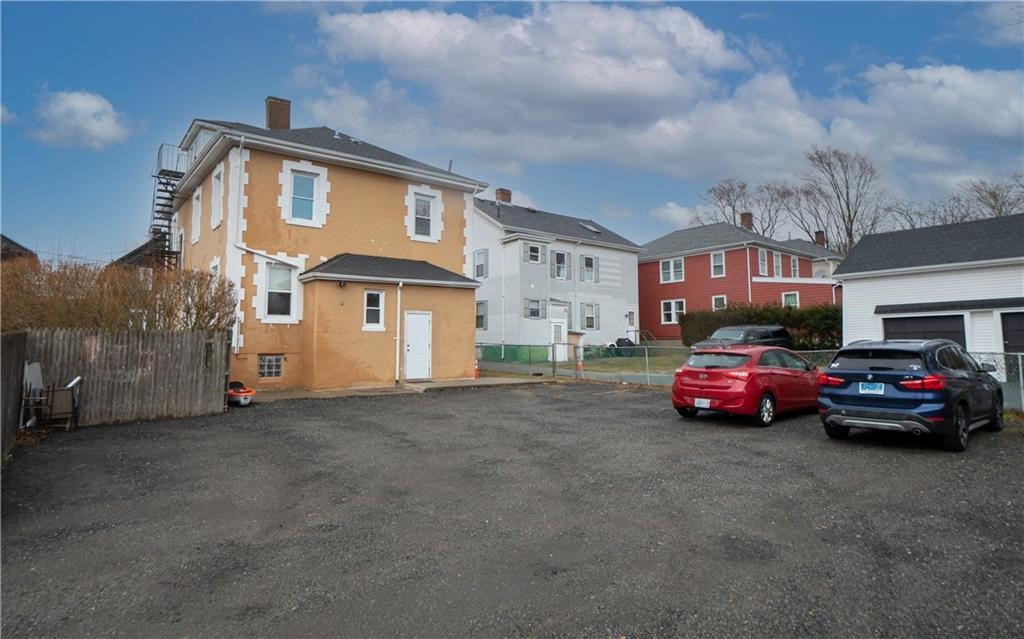 10 Braman Street 1