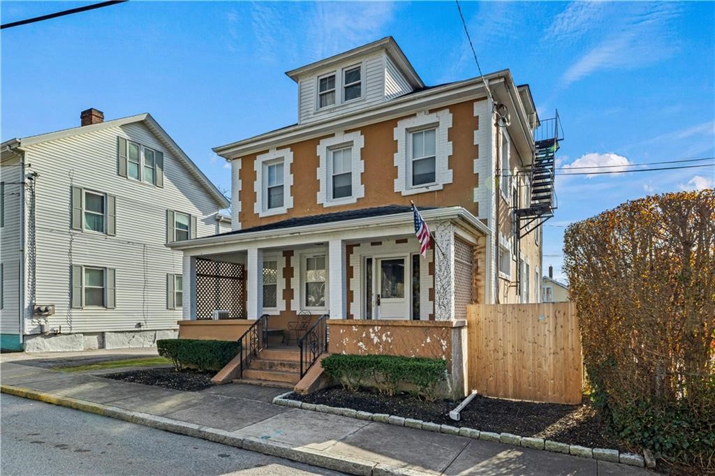 10 Braman Street 1