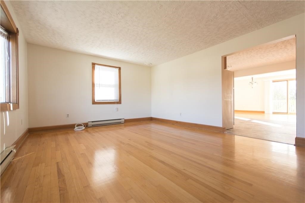 13 Jean Terrace