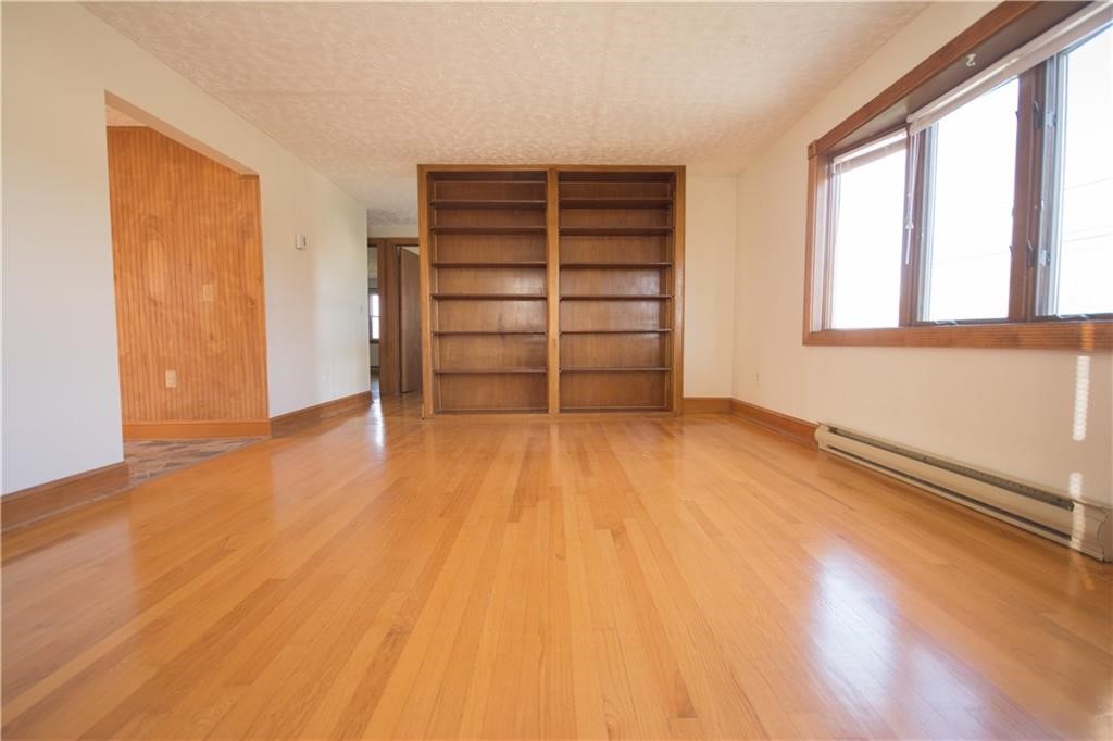 13 Jean Terrace