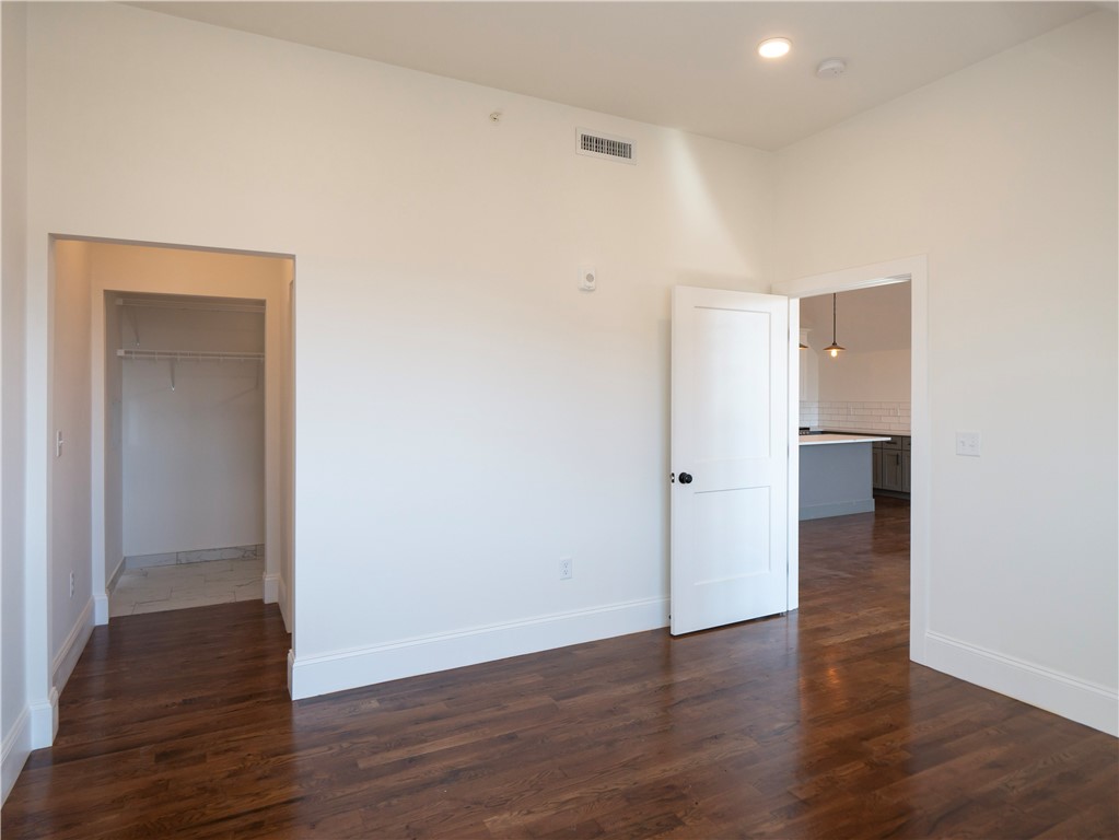 15 Cranston Avenue 16
