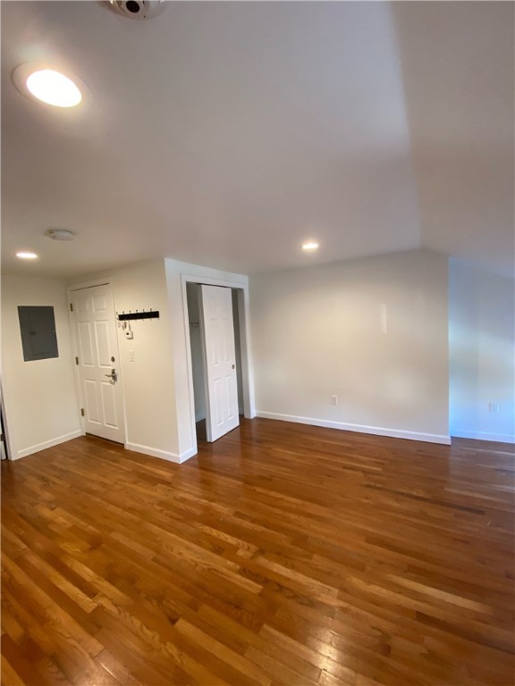 16 Broadway 4