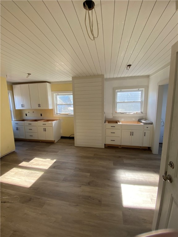 24 POND Avenue 2