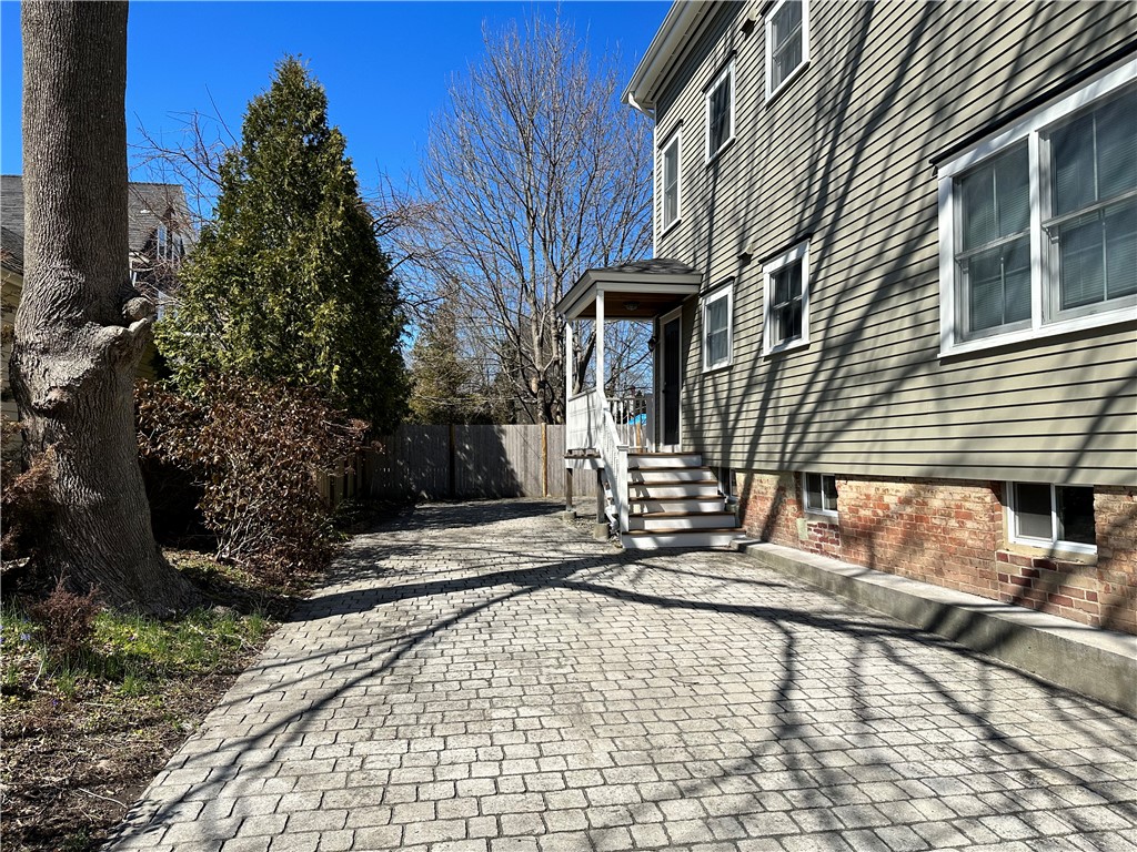 53 Burton Street 1