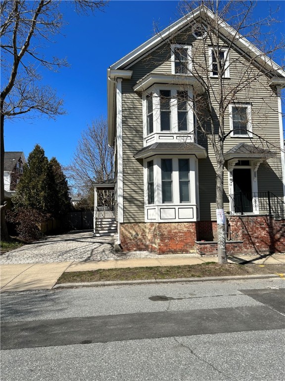 53 Burton Street 2
