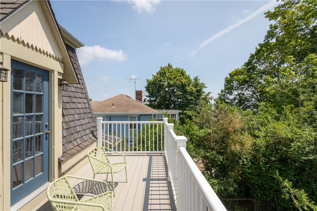29 Champlin Avenue 2L