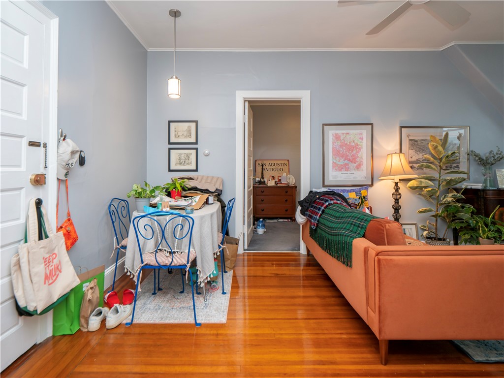438 Wolcott Avenue 2