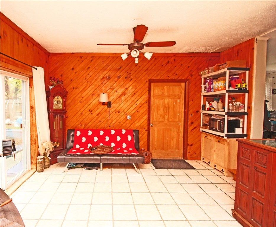 14 Flint Corn Road