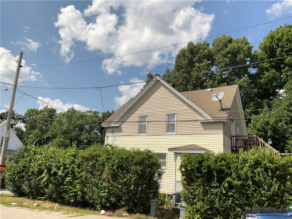 124 Blade Street
