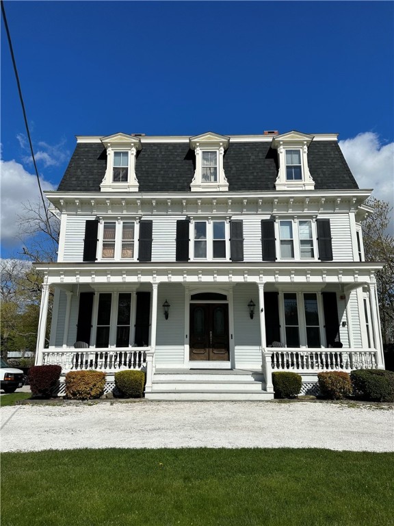 2951 East Main Road 5