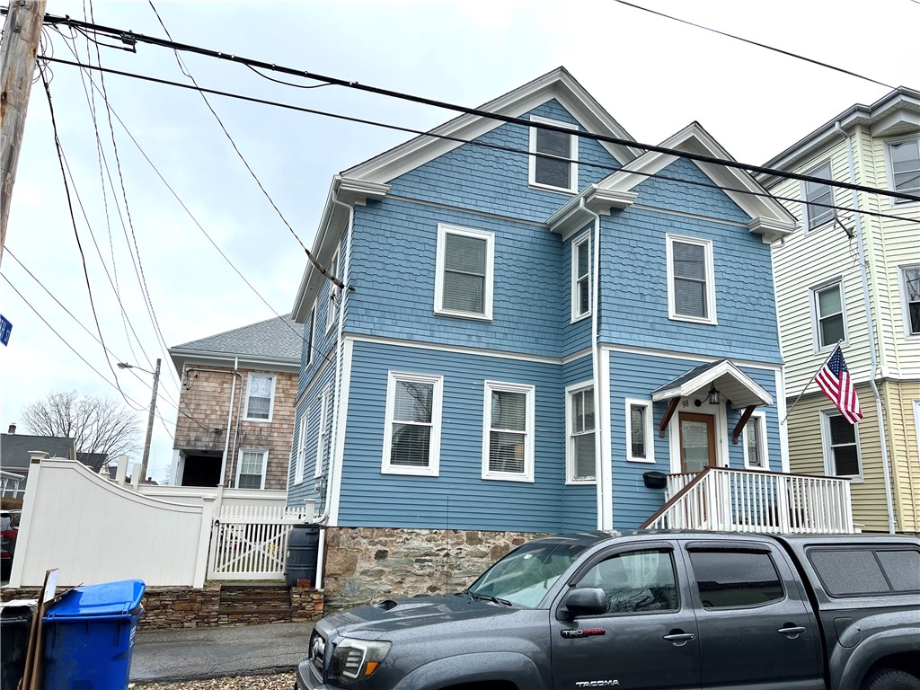 98 Warner Street