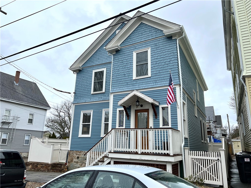 98 Warner Street