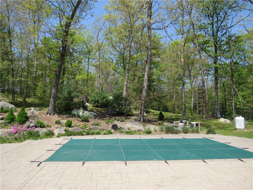 59 Briarwood Hill Road