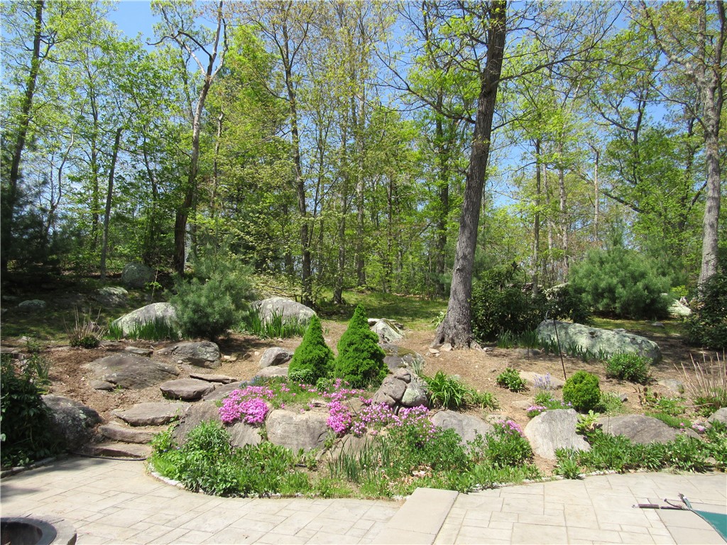 59 Briarwood Hill Road