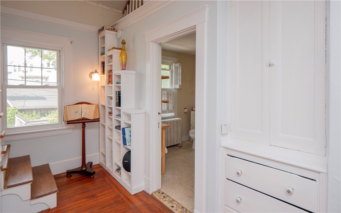 8 Bliss Road