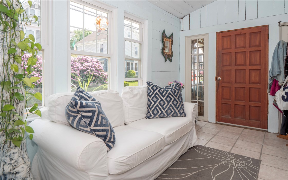 8 Bliss Road
