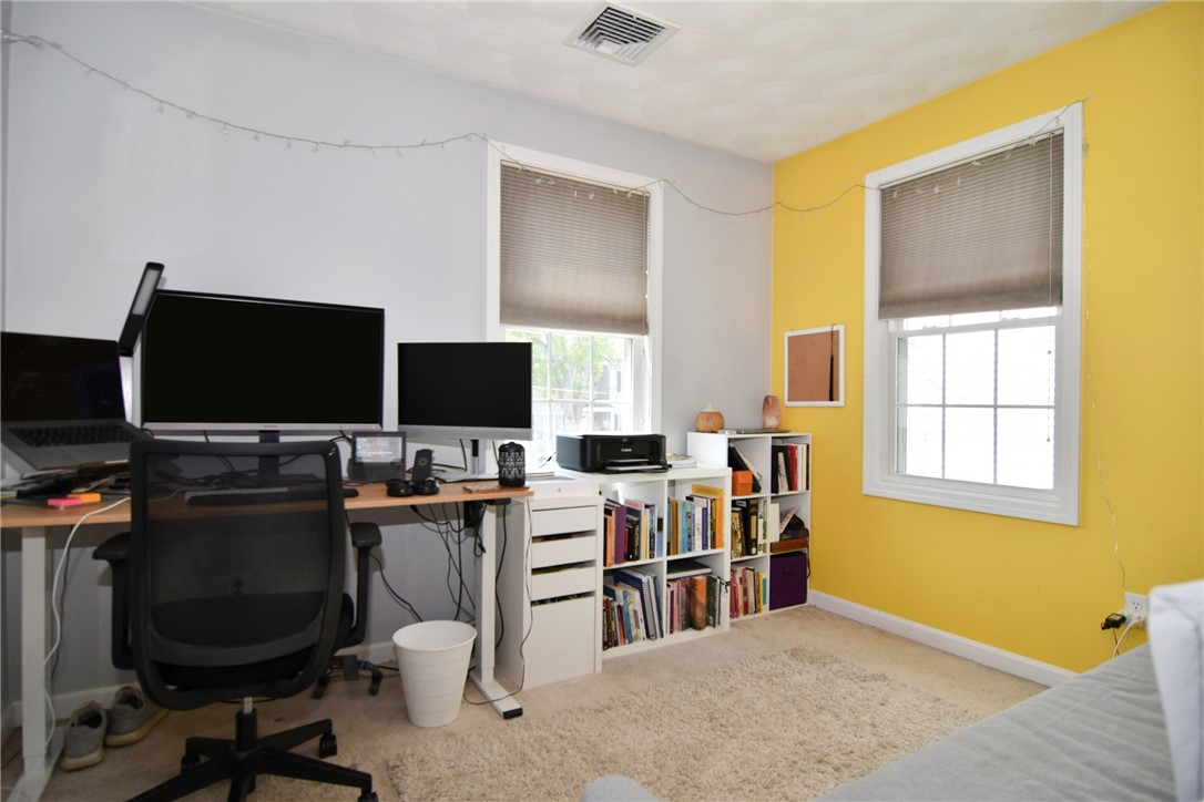 13 Lisi Lane 13