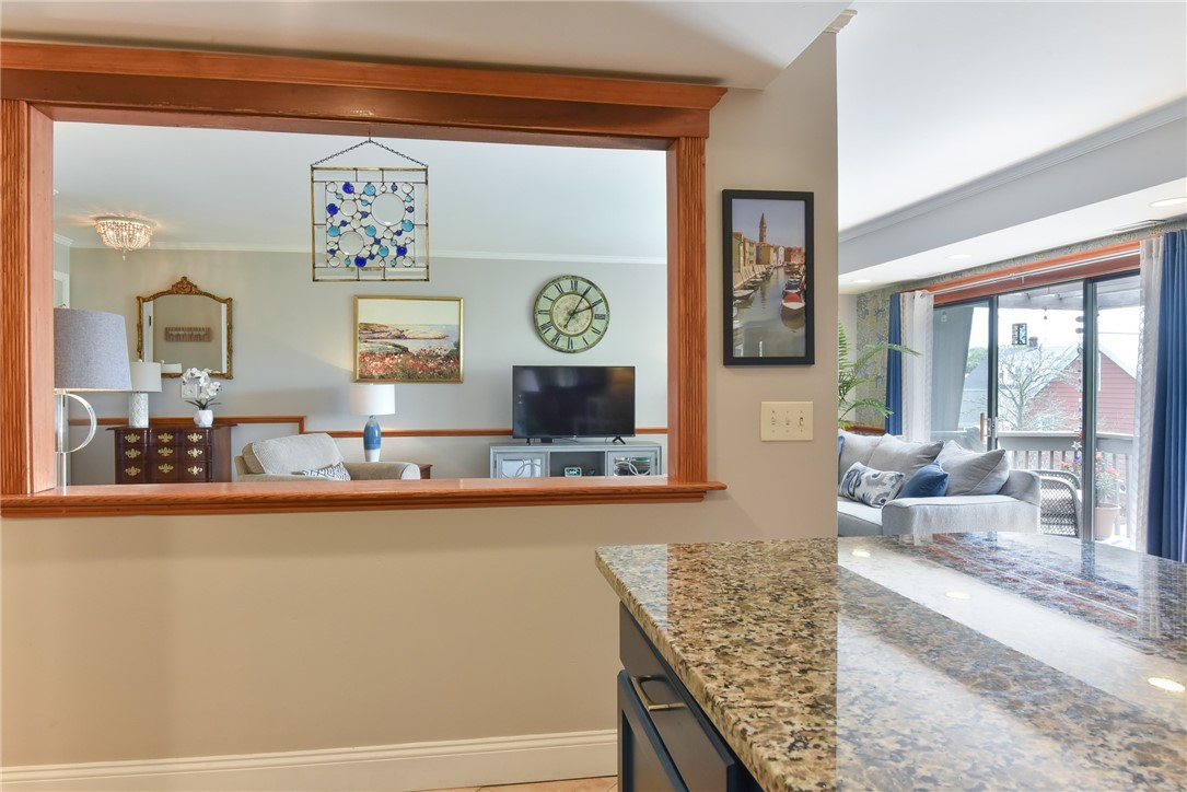 125 Van Zandt Avenue 310