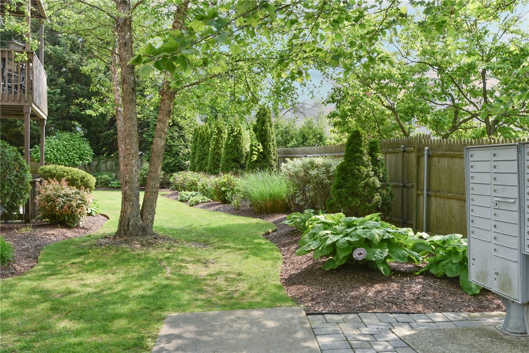 125 Van Zandt Avenue 310